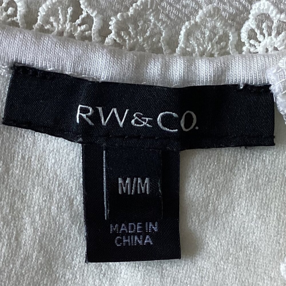 RW & CO Women's White Sleeveless Crochet Lace Trim Top Blouse Size M - Picture 7 of 9